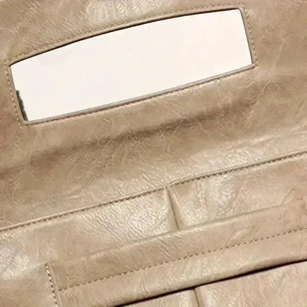 Large Clutch Purse/ (Light Brown) - Picture 5 of 11